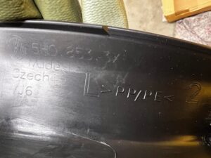 LISTWA NAKŁADKA PROGOWA PRÓG LEWA LEWY VOLKSWAGEN GOLF VIII HB