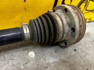 PÓŁOŚ PRAWA TYLNA PRAWY TYŁ AUDI A8 D4