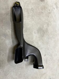 NAWIEW KANAŁ POWIETRZA DESKI NÓG KIEROWCY LEWY TESLA MODEL 3 PRZEDLIFT