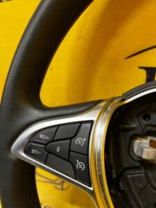 KIEROWNICA SKÓRZANA MULTIFUNKCJA DACIA SANDERO III 2021R