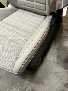 WYSTRZELONY FOTEL PRZÓD LEWY KIEROWCY AIRBAG RENAULT ESPACE VI 2024R EU