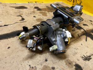 KOLUMNA KIEROWNICZA STACYJKA TOYOTA HILUX VIII EU