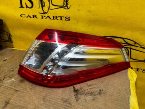 LAMPA W BŁOTNIK TYŁ TYLNA PRAWY PRAWA LED PEUGEOT 508 I KOMBI SW EU