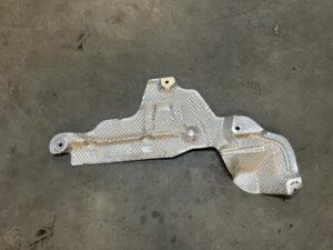 BLACHA OSŁONA OBUDOWA TERMICZNA PORSCHE PANAMERA 970 I LIFT 3.0 S E-HYBRID