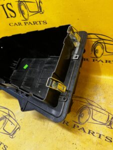 PODSTAWA OBUDOWA AKUMULATORA PORSCHE CAYENNE II 7P5 LIFT 92A