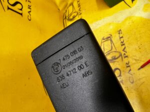 ZAPINKA PASA BEZPIECZEŃSTWA PRAWY TYŁ BMW 5 G30