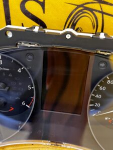 LICZNIK ZEGARY NISSAN X-TRAIL T32 DIESEL POLIFTOWY