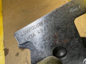 BLACHA UCHWYT WSPORNIK MOCOWANIE FORD EXPLORER VI MK6