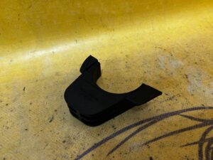 OSŁONA PLASTIK ZAŚLEPKA FORD ESCAPE MK4 1.5 EB