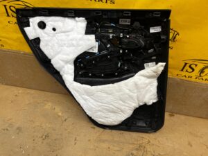 TAPICERKA BOCZEK DRZWI PRAWY TYŁ RANGE EVOQUE L551