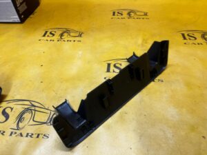 OSŁONA ZAŚLEPKA SZYNY PROWADNICY FOTELA TYŁ PRAWY MERCEDES GL X166