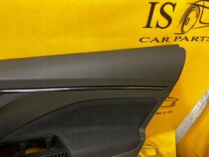 BOCZEK DRZWI PRZÓD PRZEDNI PRAWY SKODA SCALA