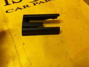 OSŁONA ZAŚLEPKA SZYNY PROWADNICY FOTELA BMW 5 G30 G31 M5 F90 7 G11 G12