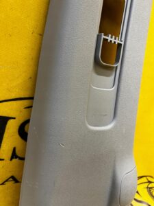 OSŁONA POSZYCIE SŁUPKA B ŚRODKOWEGO PRAWA PRAWE TOYOTA HILUX VIII 8