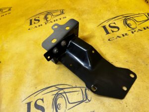 WSPORNIK MOCOWANIE BELKI ZDERZAKA PRZÓD PRAWY VOLVO XC90 II