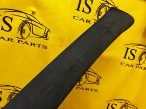 OSŁONA POSZYCIE SŁUPKA A PRZÓD PRAWY ALCANTARA PORSCHE CAYENNE II 7P5