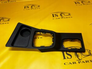 PANEL RAMKA OSŁONA TUNELU ŚRODKOWEGO DACIA DUSTER II 2