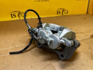 ZACISK HAMULCOWY PRZÓD PRAWY LAND ROVER DEFENDER II L663