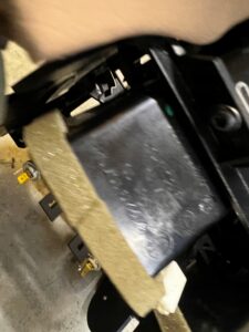 OSŁONA TUNELU ŚRODKOWEGO TYŁ KRATKA NAWIEWU BMW 7 F01 F02 EU