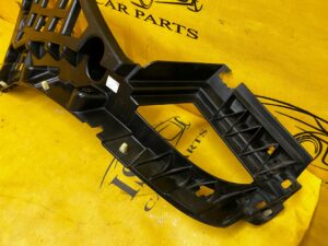 ŚLIZG MOCOWANIE WSPORNIK ZDERZAKA TYŁ LEWY PORSCHE MACAN 95B