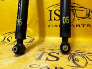 KOMPLET AMORTYZATORY TYLNE TYŁ INFINITI Q30