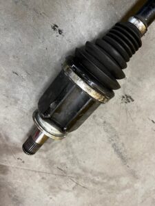 PÓŁOŚ PRZÓD LEWY LAND ROVER DISCOVERY V L462 2.0 D