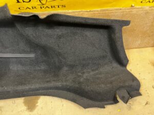 LEWY BOCZEK BAGAŻNIKA TAPICERKA JAGUAR XJ X351