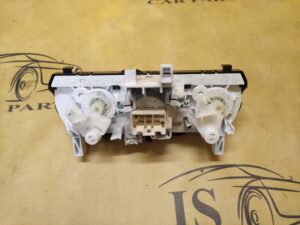 PANEL STEROWANIA NAWIEWU KLIMATYZACJI DACIA SANDERO III