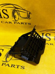 KRATKA WENTYLACYJNA LAND ROVER DISCOVERY V L550