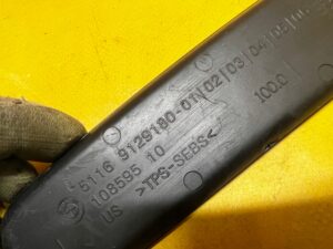 MATA WYKŁADZINA PRZEDNIA SCHOWKA KONSOLI ŚRODKOWEJ BMW X6 E71