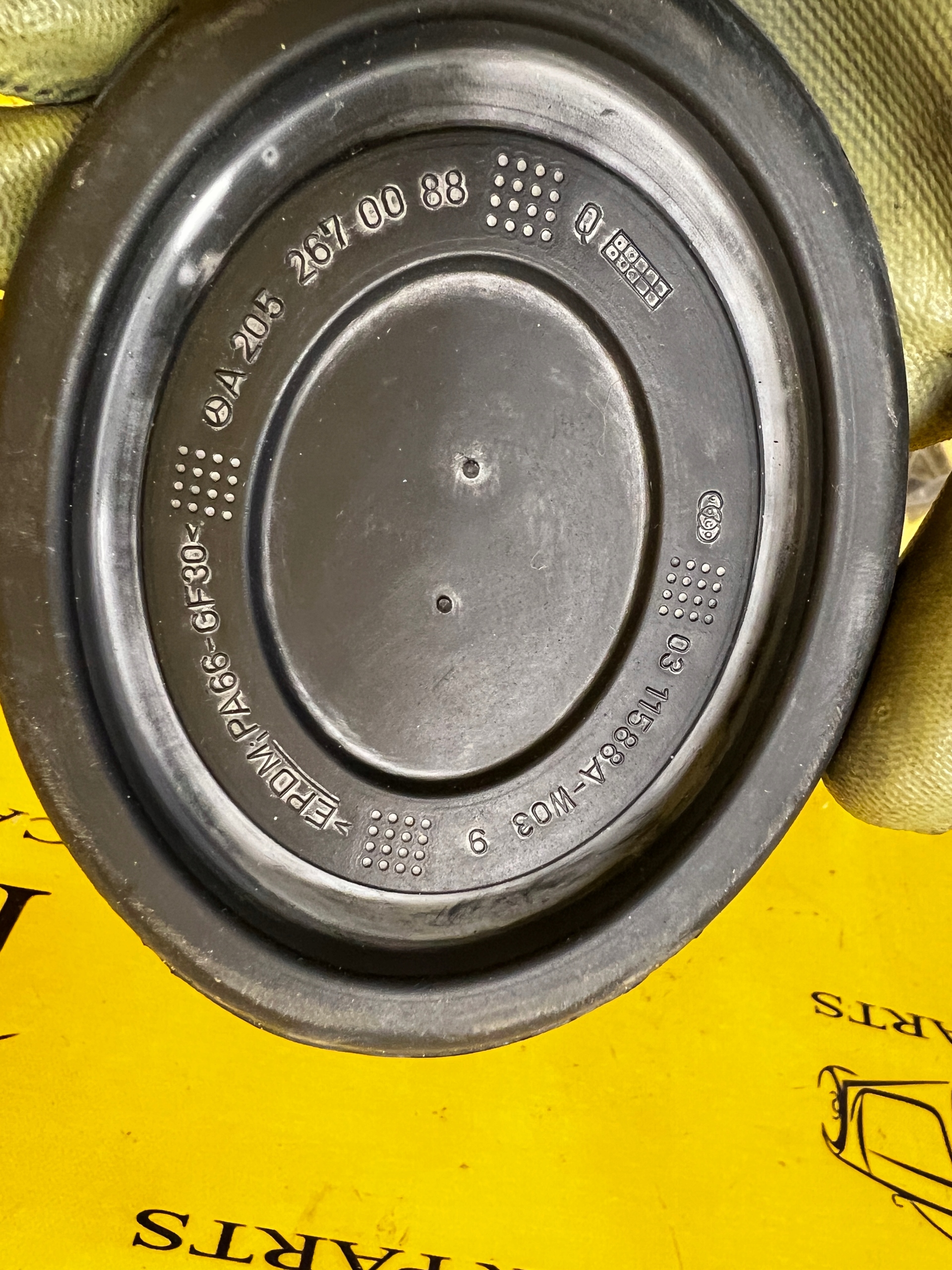 ZAŚLEPKA GUMA PRZYKRYWKA ZATYCZKA MERCEDES W257 W213