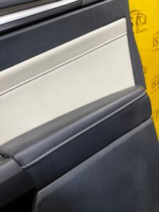 BOCZEK TAPICERKA DRZWI PRAWY PRZÓD TITANIUM SKÓRA LED FORD FUSION LIFT USA