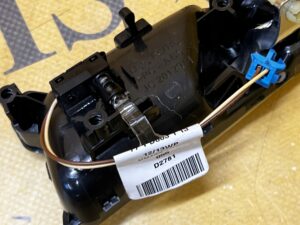 KLAMKA WEWNĘTRZNA DRZWI LED PRZÓD TYŁ LEWY LEWA MERCEDES GL X166