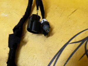 WIĄZKA INSTALACJA ELEKTRYCZNA KAMERY COFANIA FORD BRONCO 21-