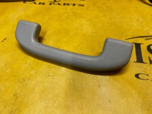 RĄCZKA UCHWYT PODSUFITKI PRZÓD PRAWY NISSAN X-TRAIL T32