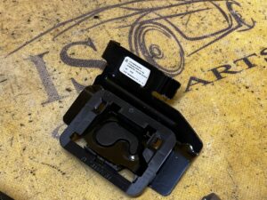 WSPORNIK MOCOWANIE KRATKI BAGAŻNIKA LEWE LEWY MERCEDES E-KLASA W213 KOMBI