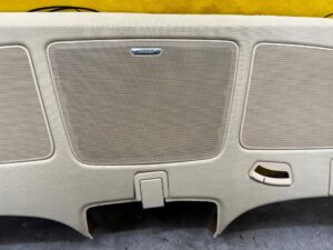 PÓŁKA TYLNA BLENDY GŁOŚNIKÓW BOSE AUDI A8 D4