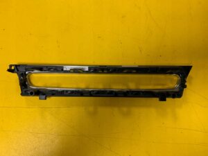 LISTWA DEKOR RAMKA PRZYCISKÓW DESKI AUDI Q7 4M QY9