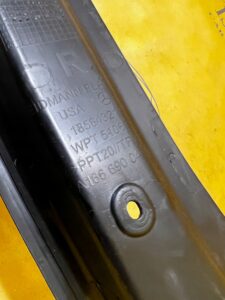 LISTWA OSŁONA BLENDA RYNIENKI BAGAŻNIKA TYŁ PRAWY MERCEDES GLS X166