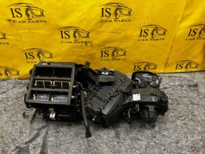 KOMPLETNA NAGRZEWNICA PAROWNIK DMUCHAWA PORSCHE CAYENNE II 7P5