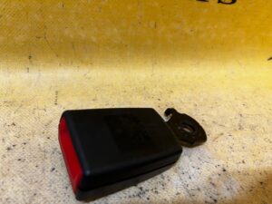 ZAPINKA KLAMRA PASA BEZPIECZEŃSTWA TYŁ PRAWY PORSCHE PANAMERA 970 I LIFT