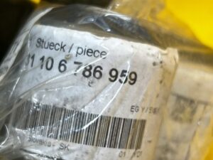 TULEJA WAHACZA PRZÓD BMW 1 F20 2 F22 3 F30 4 F36 X3 F25 NOWA OEM