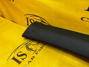 POSZYCIE OSŁONA OBUDOWA SŁUPKA PRZÓD A LEWY PORSCHE MACAN 95B