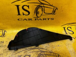 PLASTIK OSŁONA OBUDOWA ZAŚLEPKA KONSOLI DESKI PRAWA TOYOTA HILUX VIII 8