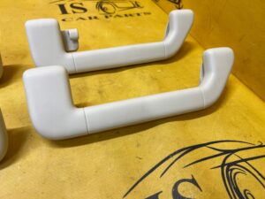 KOMPLET RĄCZKA RĄCZKI UCHWYTY PODSUFITKI PORSCHE CAYENNE 7P VW TOUAREG 7P