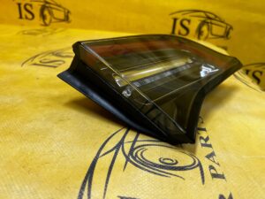 LAMPA TYŁ TYLNA LEWY LEWA W KLAPĘ LED TESLA MODEL 3 PRZEDLIFT EU