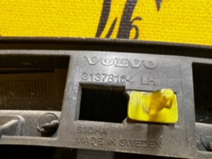 LISTWA NAKŁADKA BŁOTNIKA TYŁ LEWA LEWY VOLVO XC90 II 723