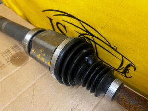 PÓŁOŚ PRZÓD PRZEDNIA PRAWY PRAWA FORD KUGA MK3 LIFT 1.5 ECOBOOST