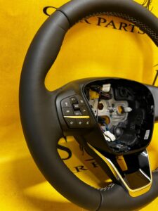 KIEROWNICA SKÓRA MULTIFUNKCJA FORD KUGA MK3 VIGNALE