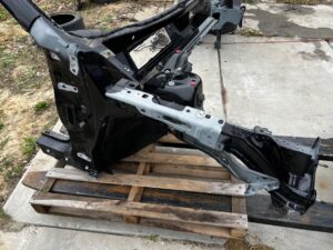 ĆWIARTKA PODŁUŻNICA FARTUCH KIELICH PRZÓD PRAWY FORD ESCAPE MK4